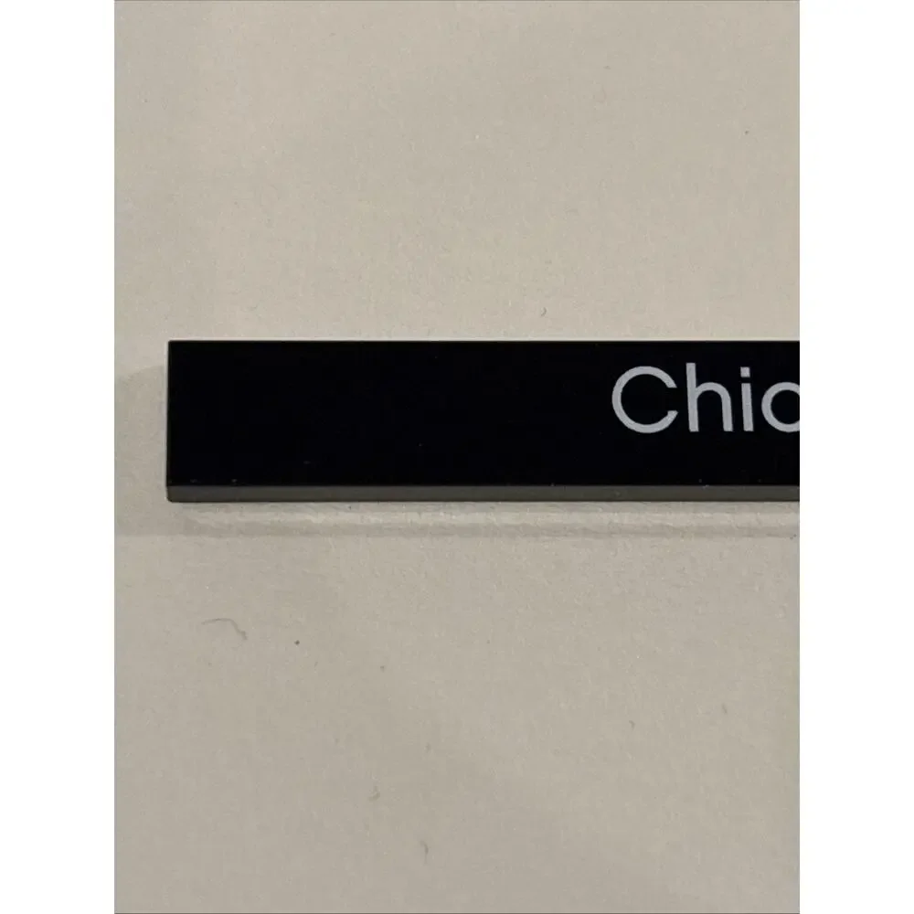 Lego Chicago Pattern Tile 1x8 Black #4162pb165 Set #21033 Chicago - Picture 3 of 7